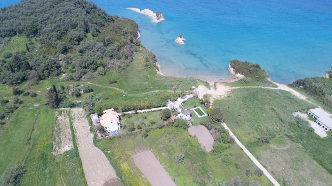 Villa Spyridoula Studios On The Beach Sidárion Exterior foto